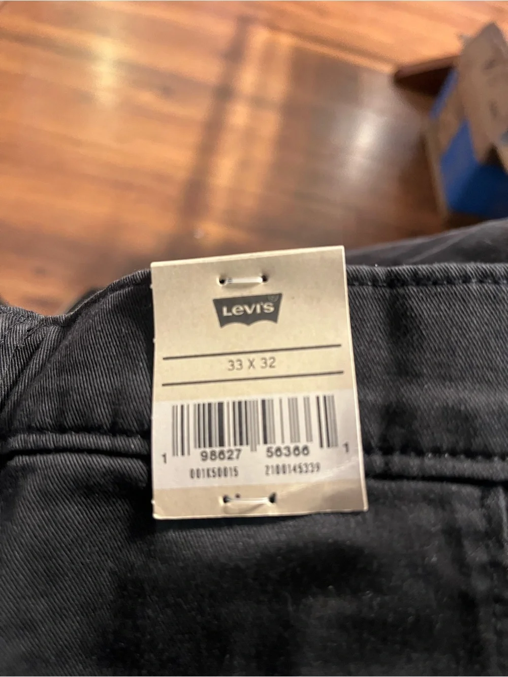 Levi's  chino XX Men's Black Straight Chinos 33x32